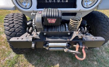 Toyota-Land-Cruiser-1973-SUV-28