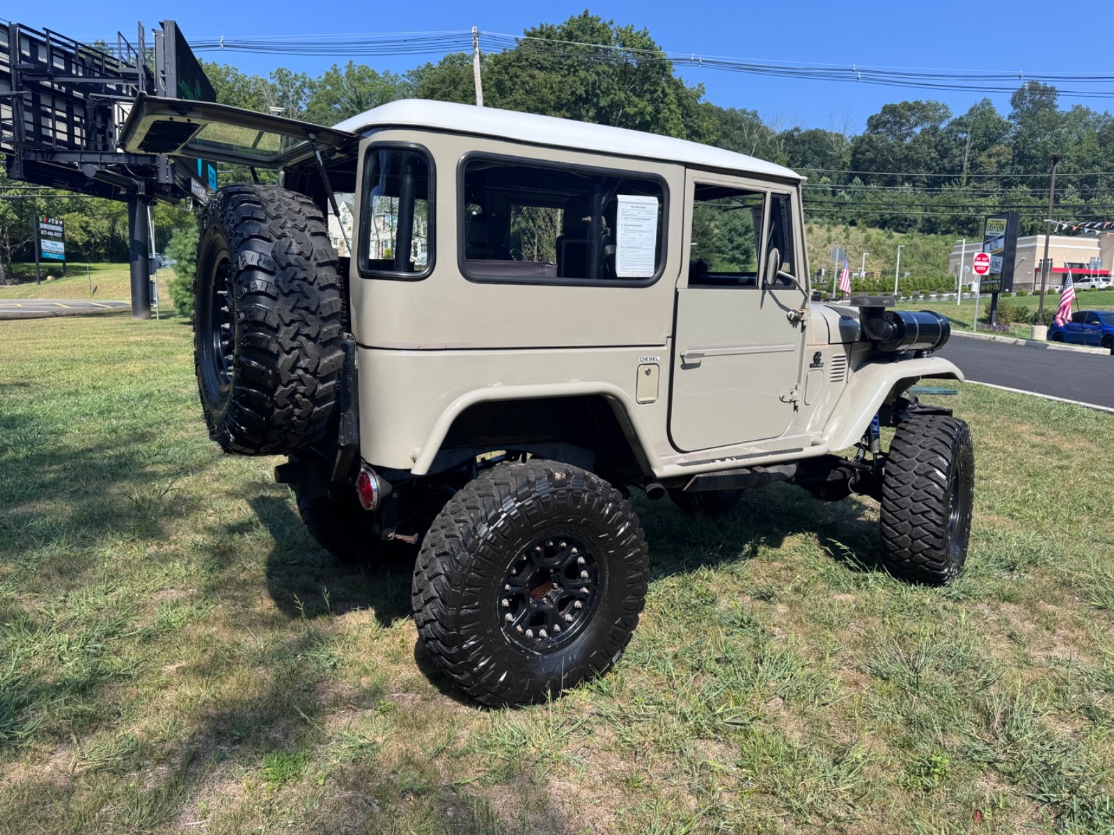 Toyota-Land-Cruiser-1973-SUV-37
