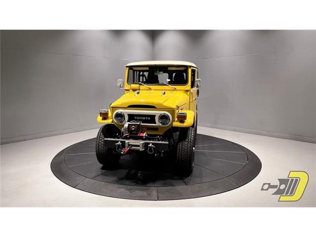 Toyota-Land-Cruiser-1976-SUV-14