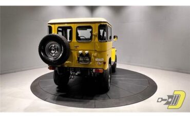 Toyota-Land-Cruiser-1976-SUV-6