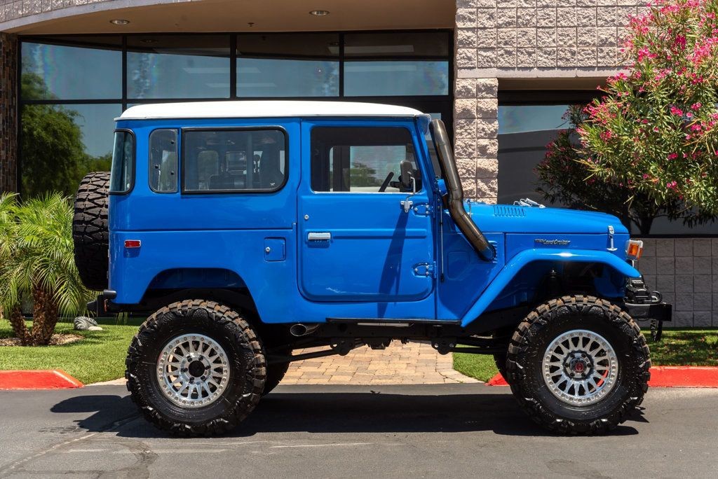 Toyota-Land-Cruiser-1980-SUV-2