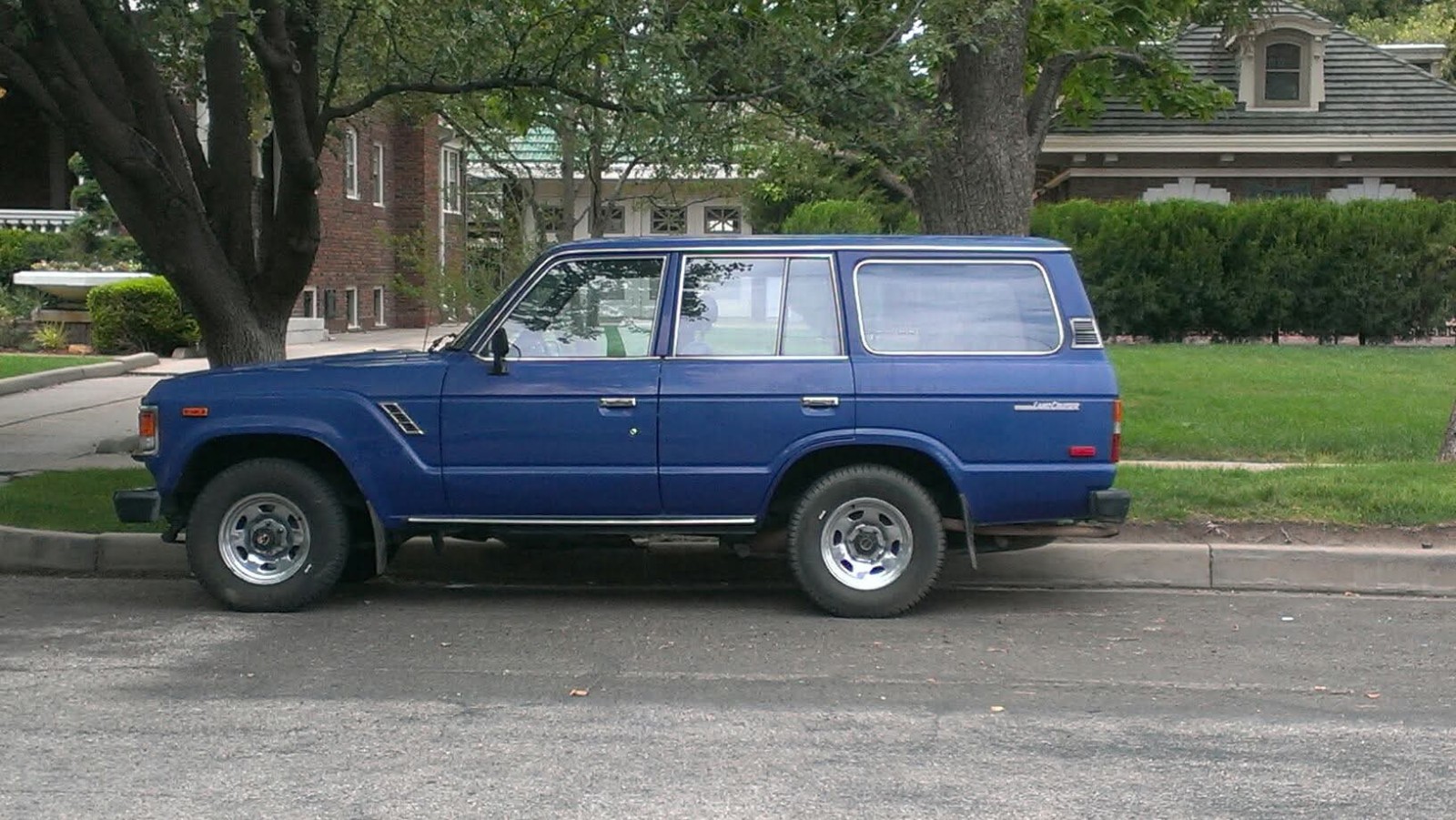 Toyota Land Cruiser 1987 SUV