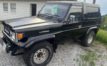 Toyota-Land-Cruiser-1989-SUV-1