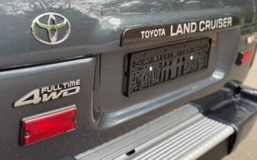Toyota-Land-Cruiser-1992-21