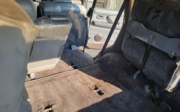 Toyota-Land-Cruiser-1993-SUV-20