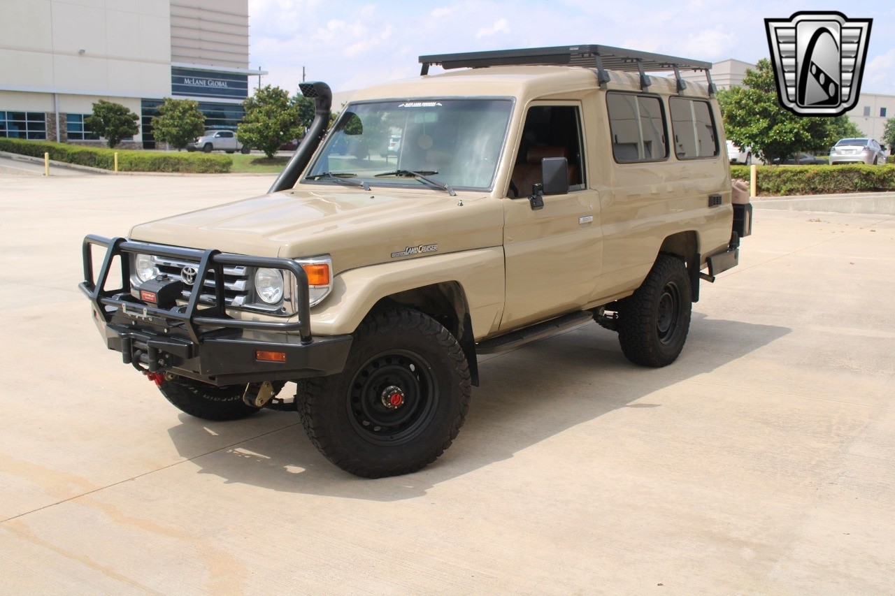 Toyota-Land-Cruiser-1994-other-2