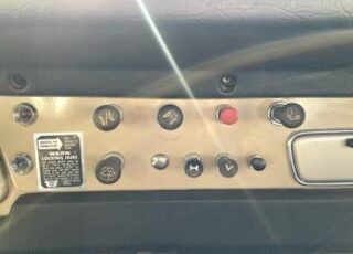 Toyota-Land-cruiser-1968-Beige-Beige-3