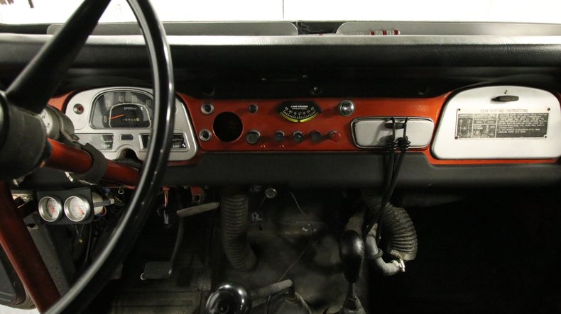 Toyota-Land-cruiser-1968-Copper-Metallic-Black-37