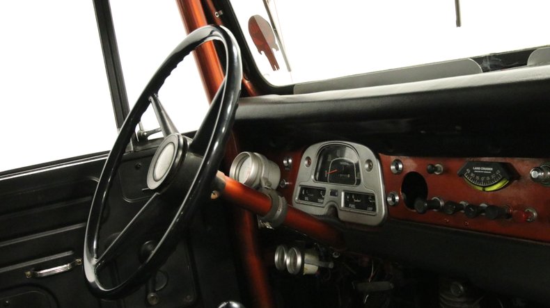 Toyota-Land-cruiser-1968-Copper-Metallic-Black-41
