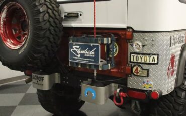Toyota-Land-cruiser-1968-Copper-Metallic-Black-45