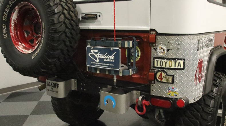 Toyota-Land-cruiser-1968-Copper-Metallic-Black-45
