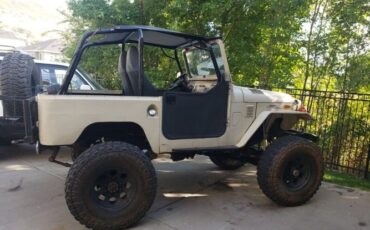 Toyota-Land-cruiser-1970-7