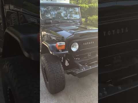 Toyota-Land-cruiser-1977-Custom-Buffalo-Brown-Black-12