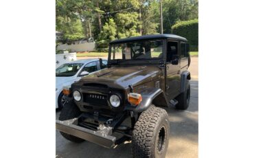 Toyota-Land-cruiser-1977-Custom-Buffalo-Brown-Black-17