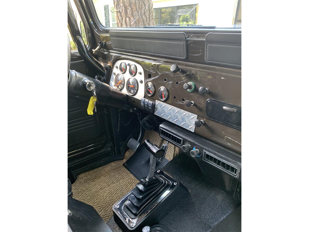 Toyota-Land-cruiser-1977-Custom-Buffalo-Brown-Black-5