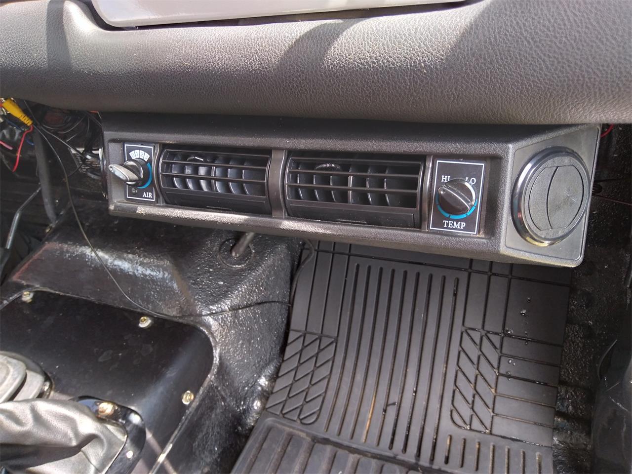 Toyota-Land-cruiser-1980-Dark-metallic-gray-Red-11