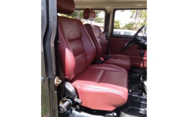 Toyota-Land-cruiser-1980-Dark-metallic-gray-Red-32