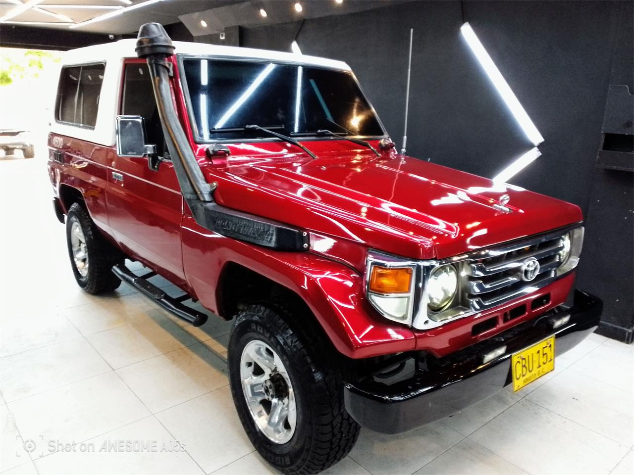 Toyota-Land-cruiser-1995-Red-Gray-3