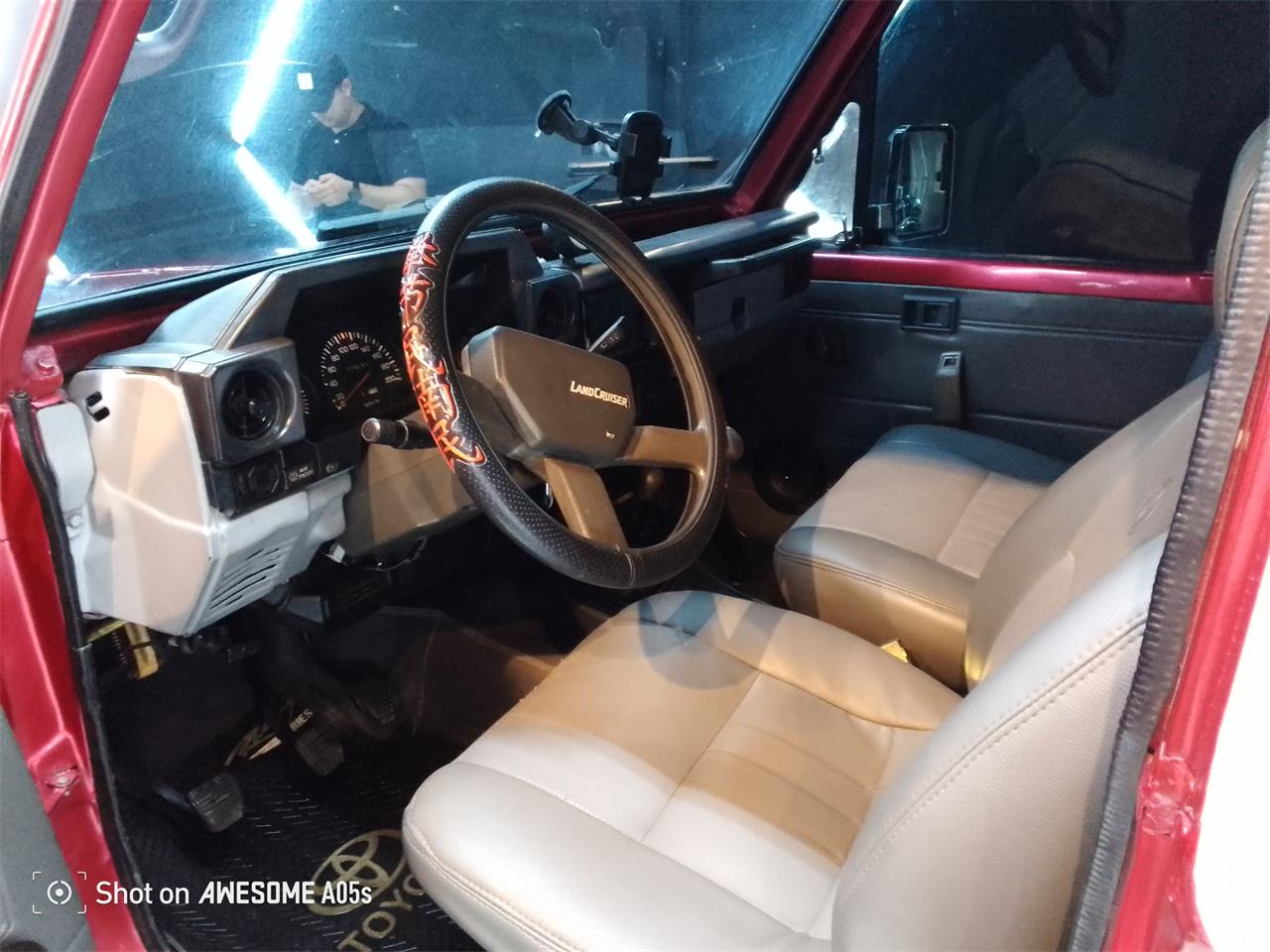 Toyota-Land-cruiser-1995-Red-Gray-7