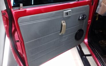 Toyota-Land-cruiser-1995-Red-Gray-9