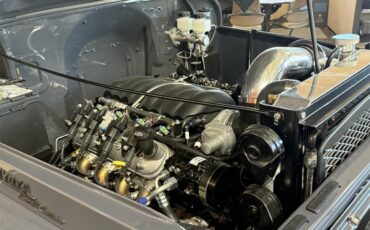 Toyota-Land-cruiser-fj40-1966-Gray-RedBlack-25