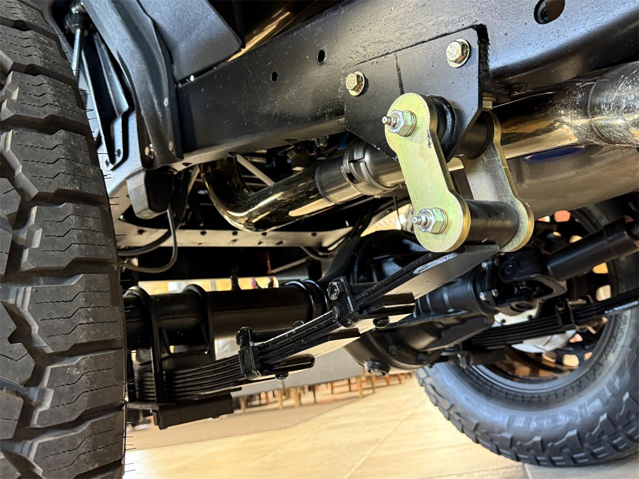 Toyota-Land-cruiser-fj40-1966-Gray-RedBlack-29