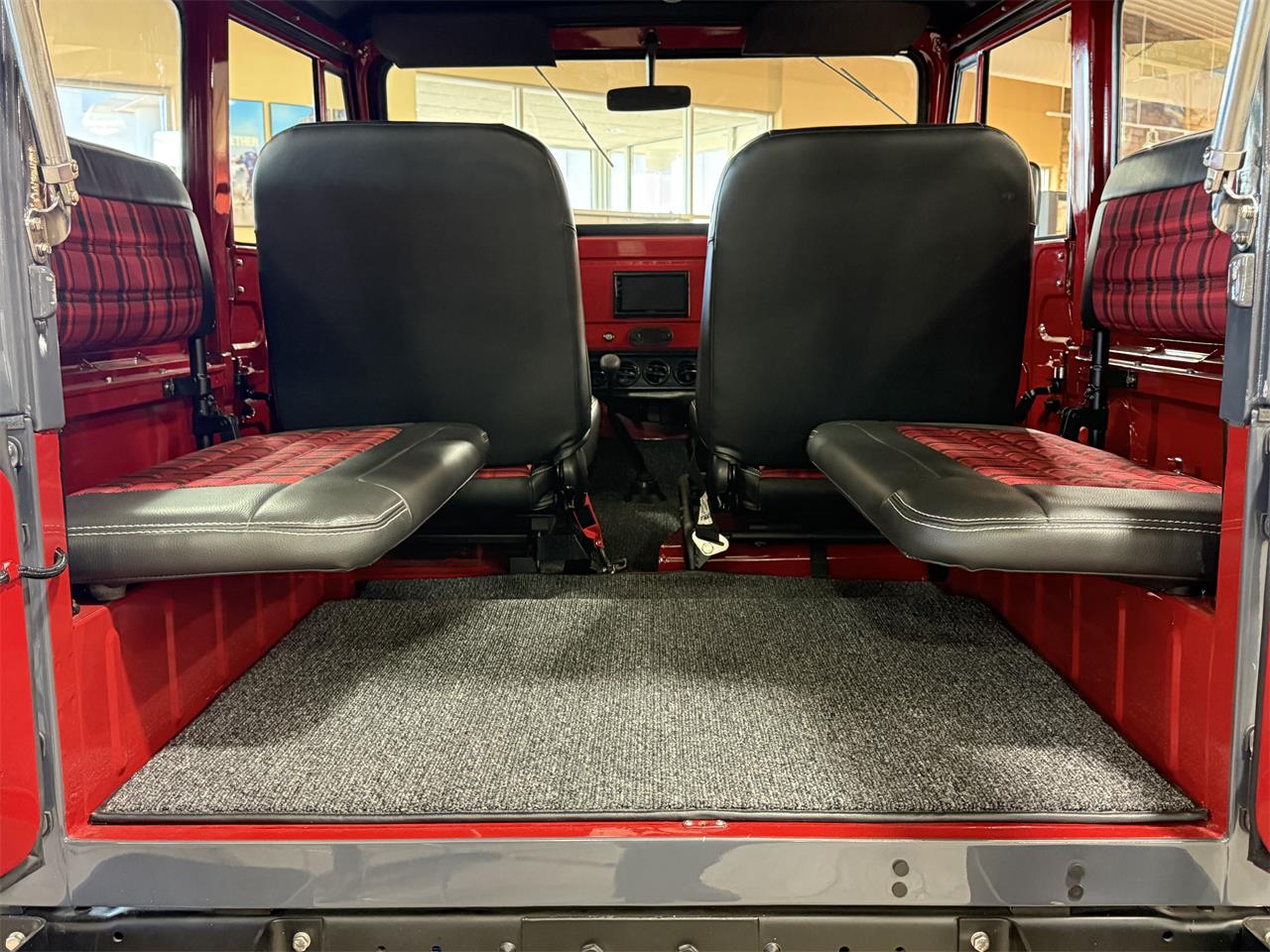 Toyota-Land-cruiser-fj40-1966-Gray-RedBlack-34