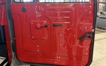 Toyota-Land-cruiser-fj40-1966-Gray-RedBlack-39