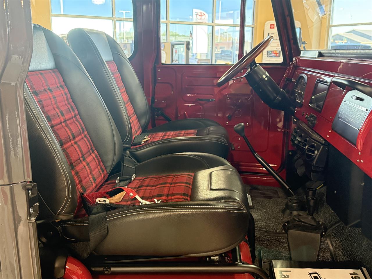 Toyota-Land-cruiser-fj40-1966-Gray-RedBlack-40