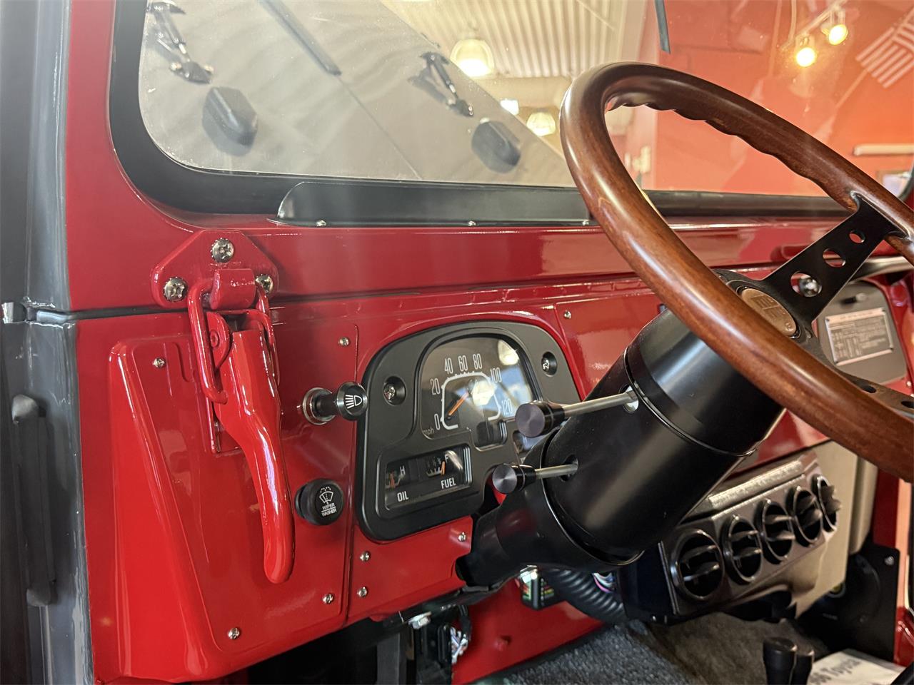 Toyota-Land-cruiser-fj40-1966-Gray-RedBlack-47