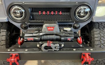 Toyota-Land-cruiser-fj40-1966-Gray-RedBlack-58