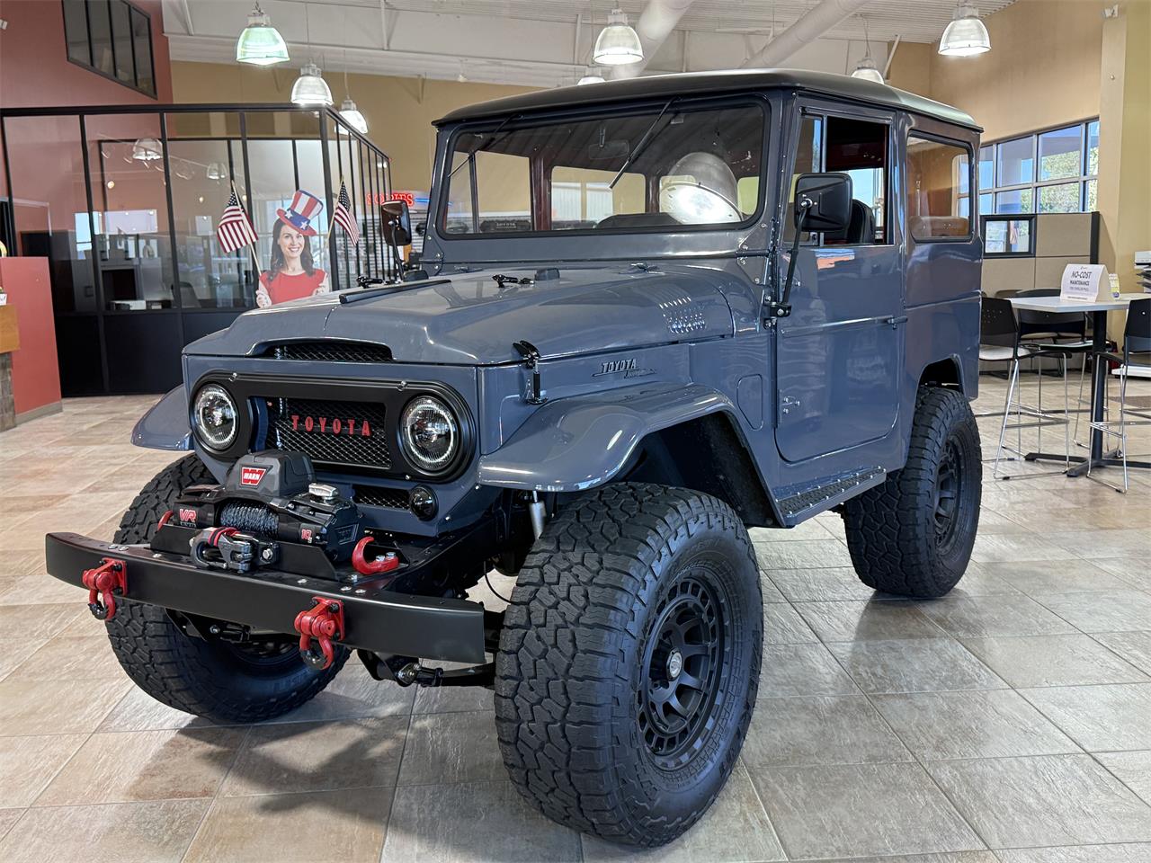 Toyota-Land-cruiser-fj40-1966-Gray-RedBlack-9