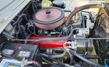 Toyota-Land-cruiser-fj40-1969-White-Black-12