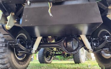 Toyota-Land-cruiser-fj40-1969-White-Black-23