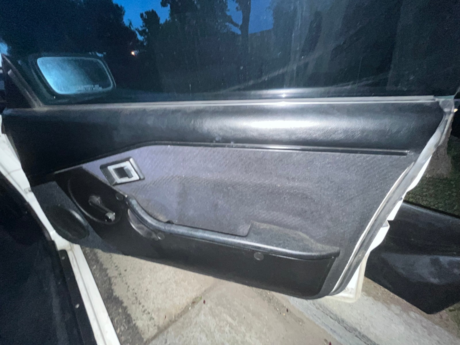 Toyota-MR2-1986-Coupe-10