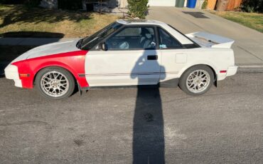Toyota-MR2-1986-Coupe-3