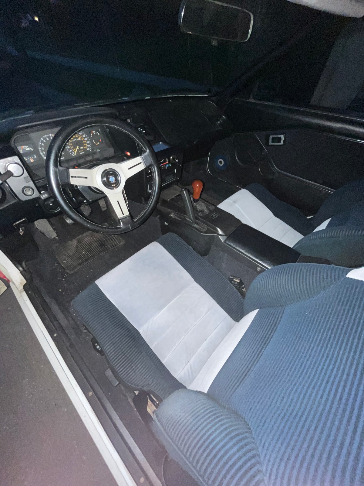 Toyota-MR2-1986-Coupe-7