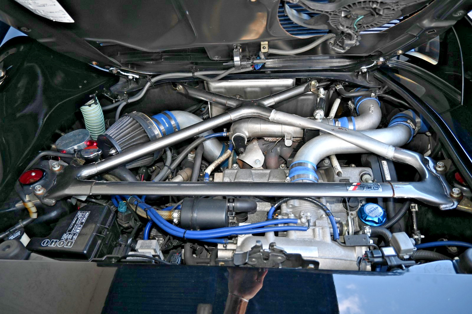 Toyota-MR2-1995-Coupe-19