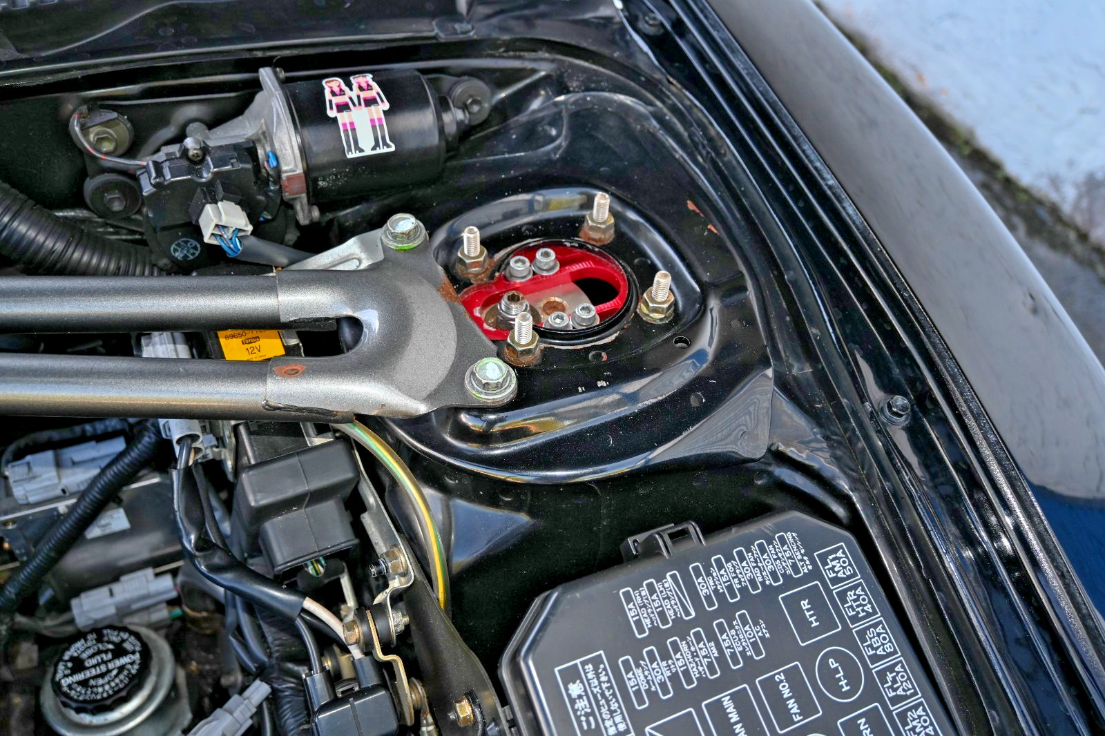 Toyota-MR2-1995-Coupe-24