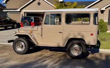 Toyota-Other-1968-SUV-3