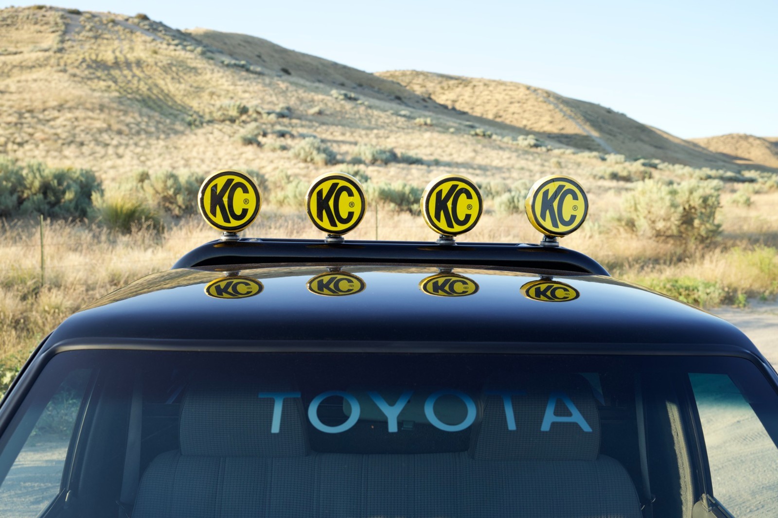 Toyota-Other-1987-Standard-Cab-Pickup-16