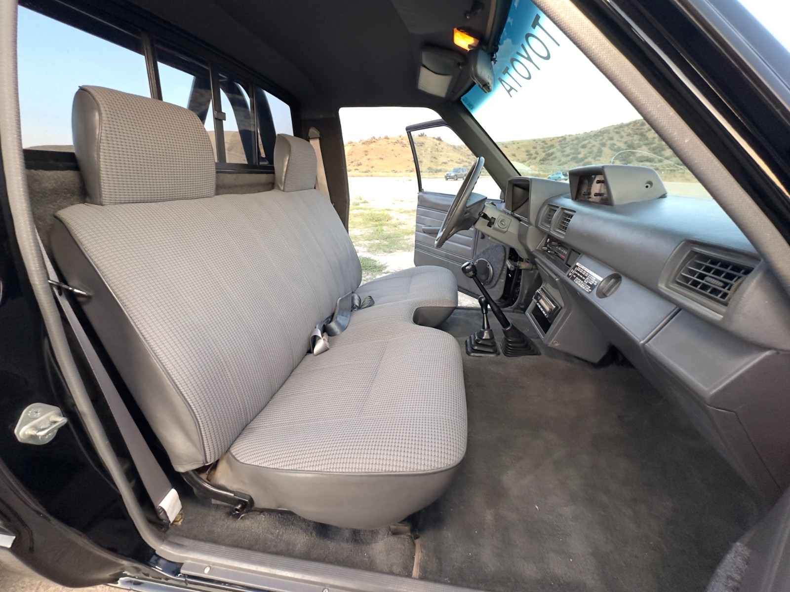 Toyota-Other-1987-Standard-Cab-Pickup-22