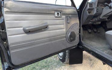 Toyota-Other-1987-Standard-Cab-Pickup-26