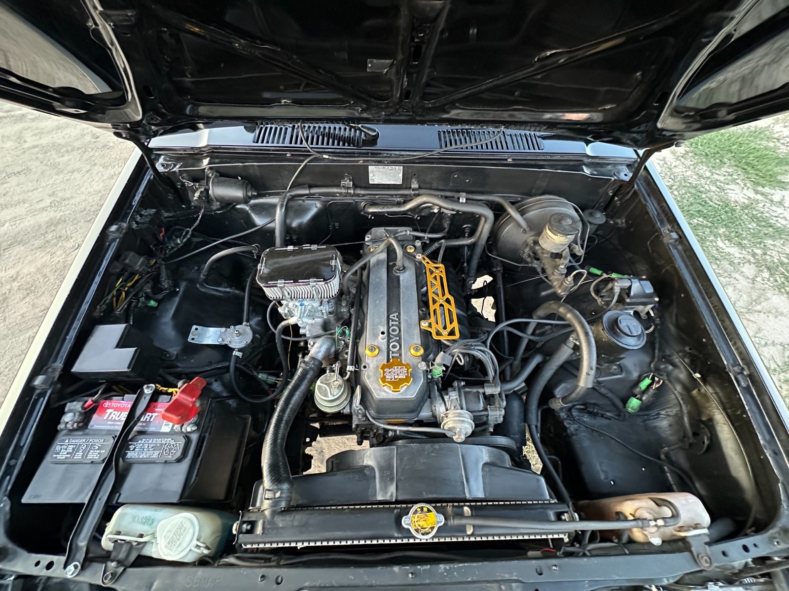 Toyota-Other-1987-Standard-Cab-Pickup-28