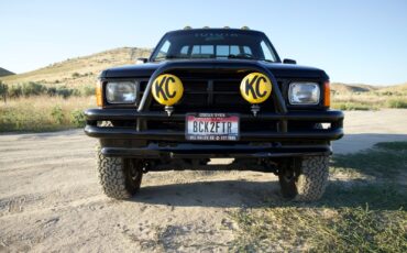Toyota-Other-1987-Standard-Cab-Pickup-5