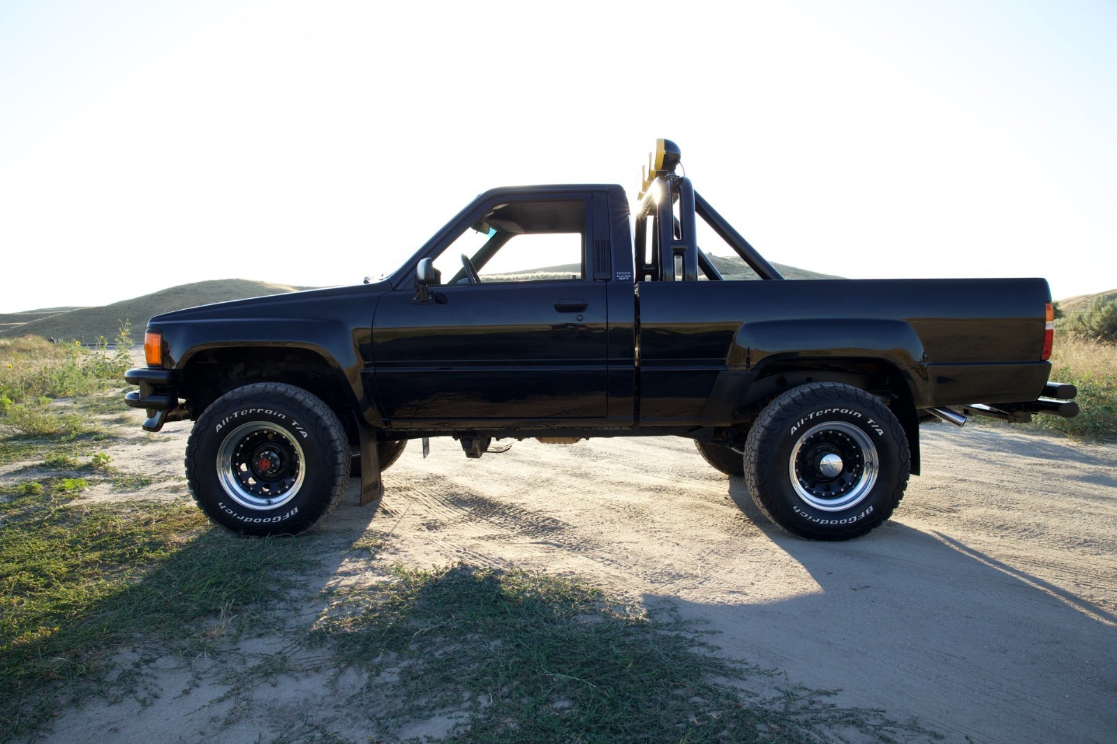 Toyota-Other-1987-Standard-Cab-Pickup-7