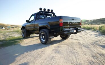 Toyota-Other-1987-Standard-Cab-Pickup-8