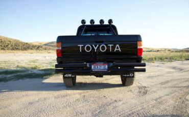 Toyota-Other-1987-Standard-Cab-Pickup-9