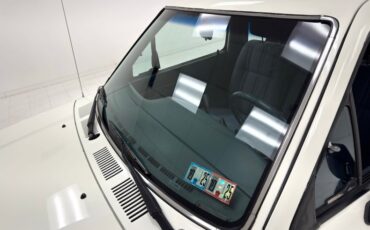 Toyota-Other-1993-White-Blue-11