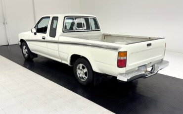 Toyota-Other-1993-White-Blue-2